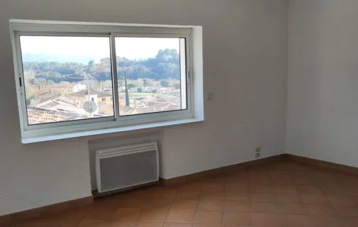 Location La Motte Appartement f45aace9