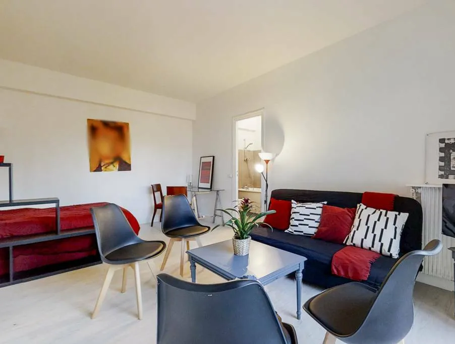 Location Neuilly-sur-Seine Appartement f65f0831