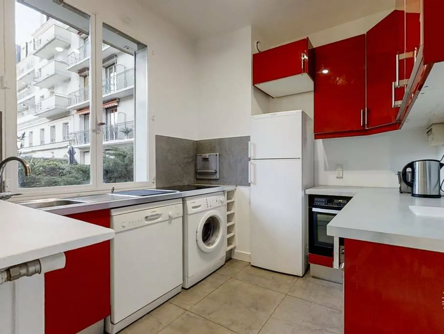 Location Neuilly-sur-Seine Appartement f65f0831