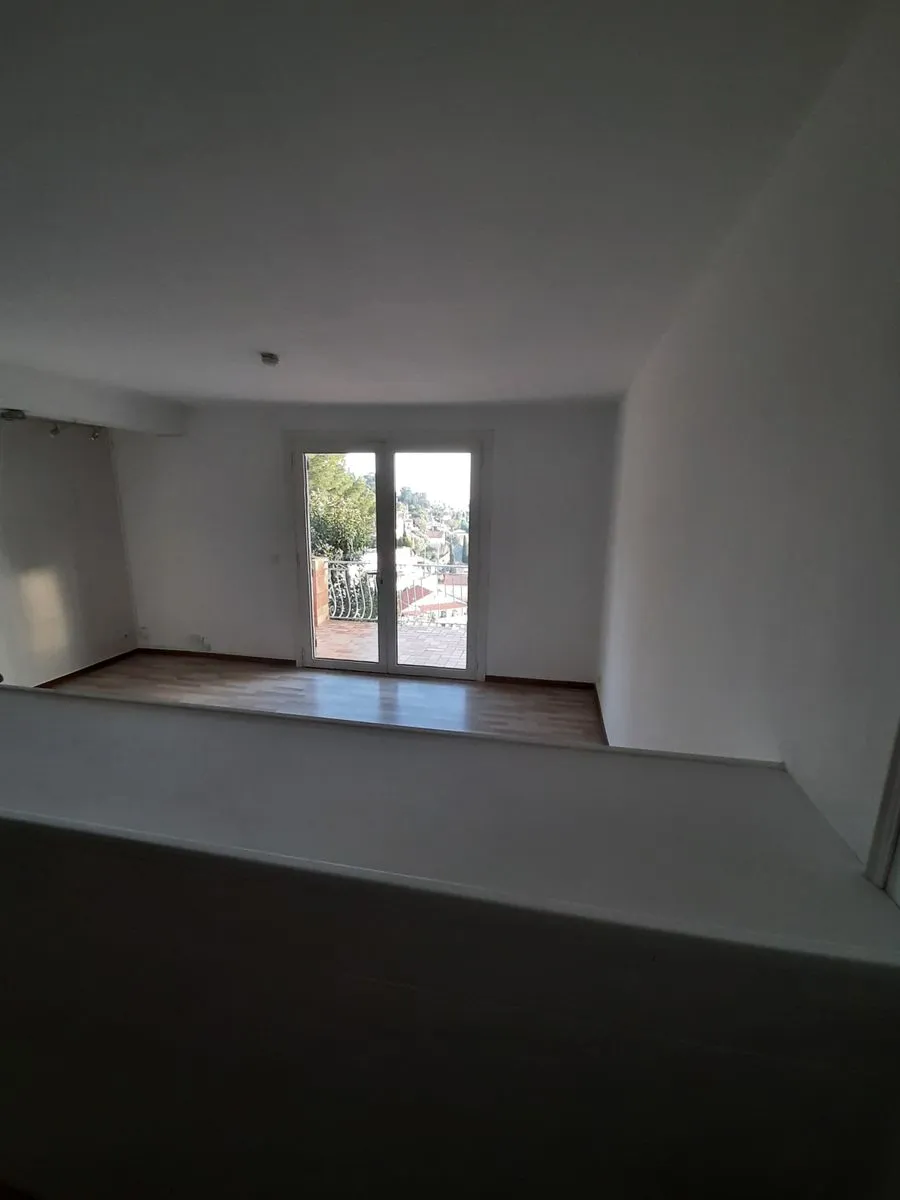 Location Toulon Appartement f75df3c6