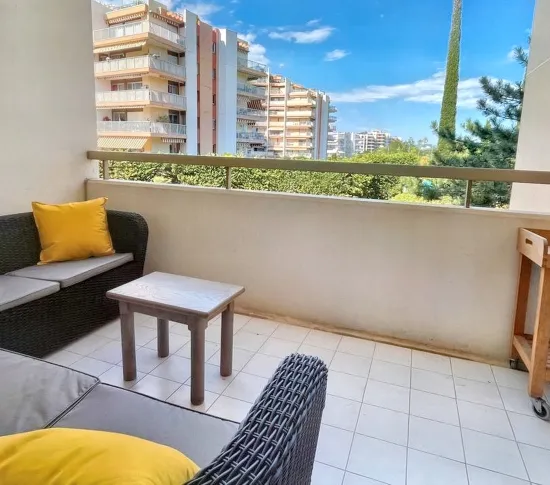 Location Mandelieu-la-Napoule Appartement f75e4b03