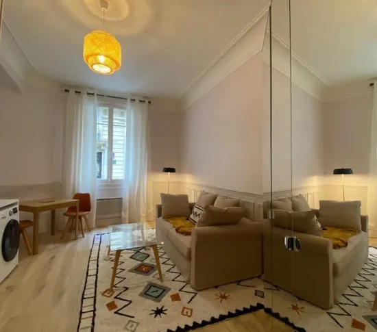 Location Paris Appartement f98aceaf