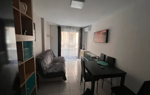 Location Marseille Appartement fffbae82